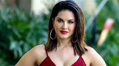 sunny leone.com|SUNNY LEONE